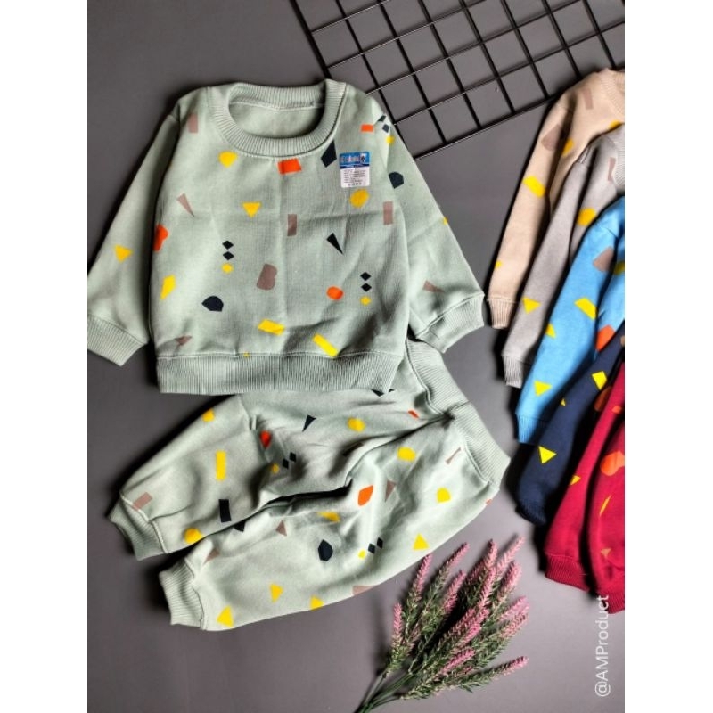 set sweater bayi fleece 3-12 bulan motif shape