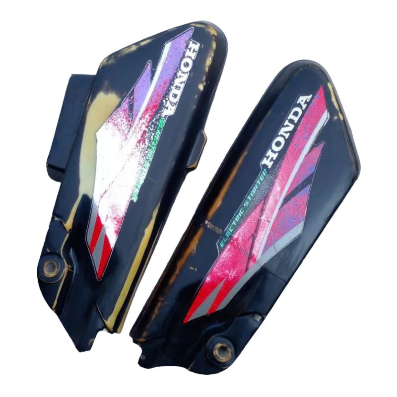 tutup aki kanan kiri tepong aki motor Honda Astrea grand original