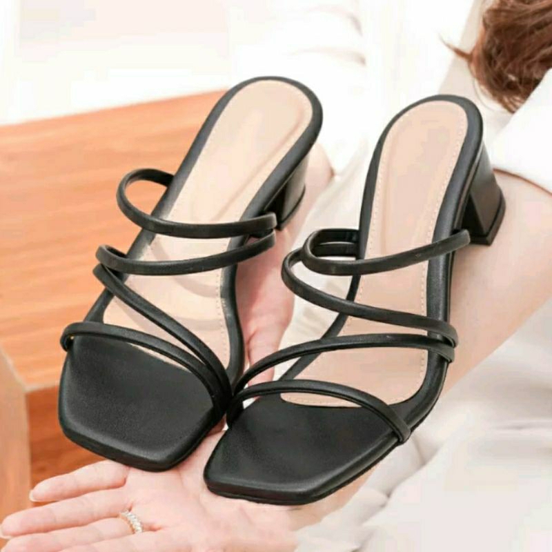 MK-428 Higheels Wanita Extra JUMBO 41-45 Sepatu Heels Pesta Tali Big Size Black Hak 5cm