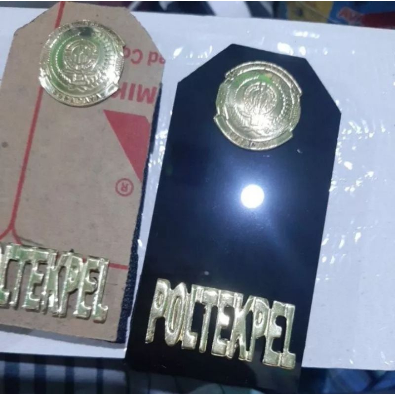 DECK POLTEKPEL SURABAYA AKRILIK DEK POLTEKPEL SURABAYA EPOLET POLTEKPEL SURABAYA ATRIBUT POLTEKPEL S