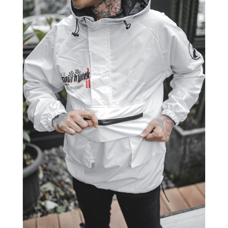 Jaket Cagoule Distro Jacket Winbreaker Parasut Unisex Pria Wanita Outdoor Waterfroof Original Terbaru Jeket Perasut Anti Air Casual