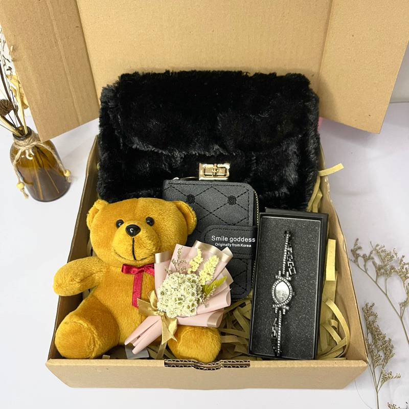 Hampers Gift Set Black / Kado Ulang Tahun Cewek / Hampers Murah