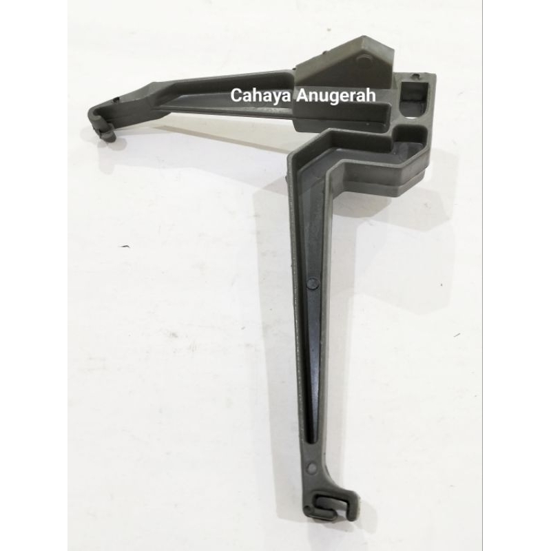 Gantungan Talang Kotak PVC / Gantungan Talang Air Kotak