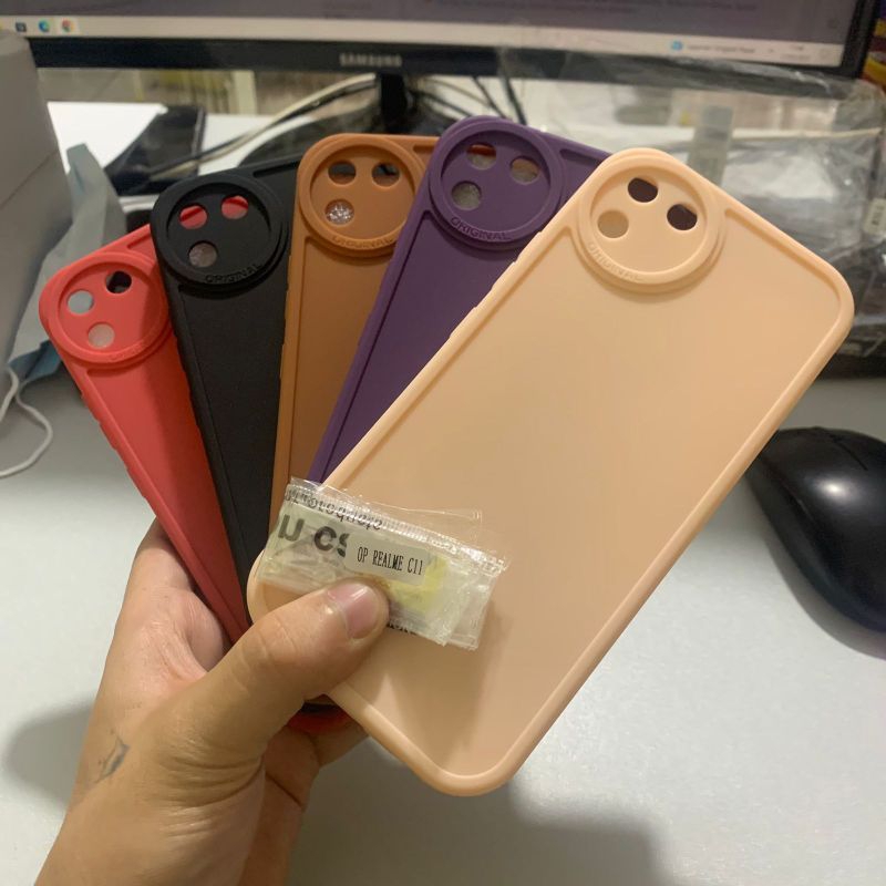 SOFTCASE PREMIUM ORIGINAL CASE REALME 3 5 5I 5S 5 PRO 7I C17 C11 C15 C11 2021 C20 - UA