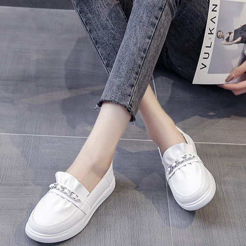 AGI21011 Sepatu Putih Wanita Slip On Fashion Import Sederhana Dengan Rantai Bisa COD (With Box)