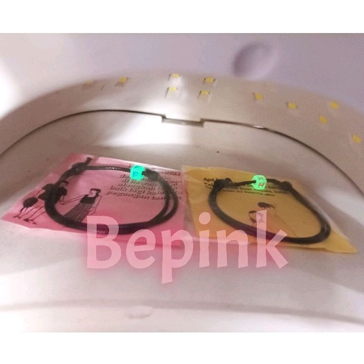 GELANG INISIAL HURUF GLOW IN THE DARK KOTAK RAINBOW SINGLE SLIDE (BEPINK OFFICIAL)