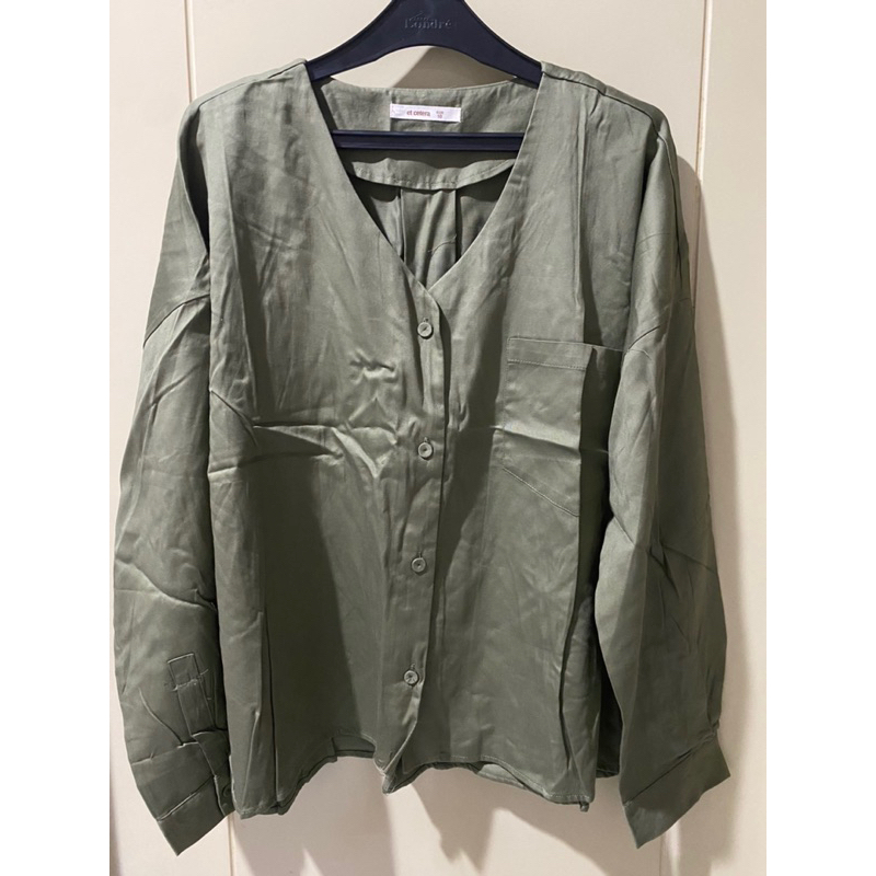 Et cetera kemeja hijau