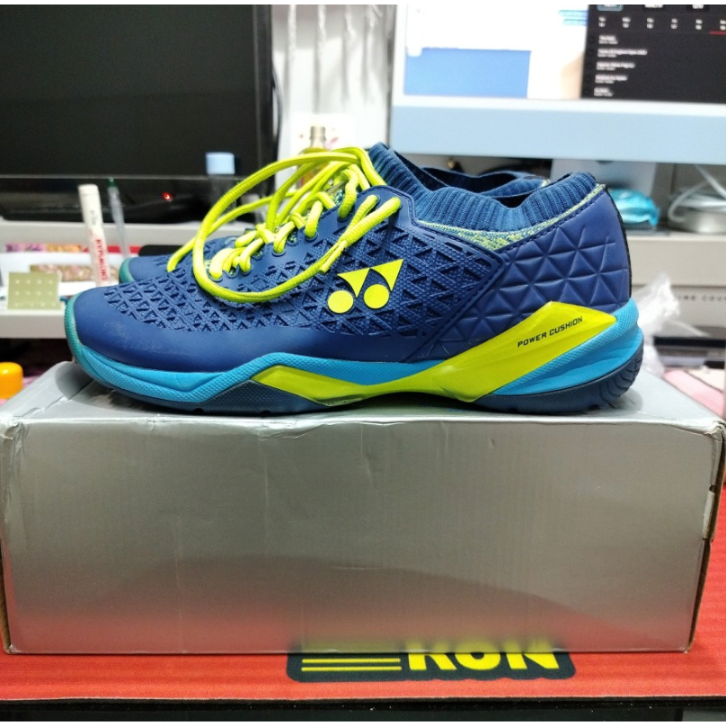 yonex sepatu badminton shoes eclipsion z wide bekas midnight navy