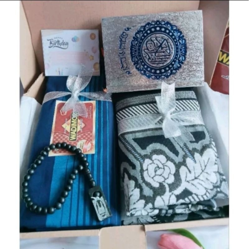 

Hampers cowok/gift box sarung premium /kado cowok /kado ultah