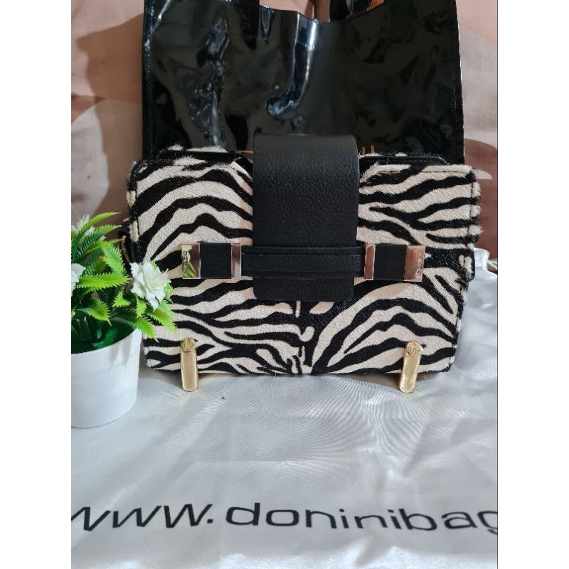 Tas Donini Vitello Zebra Tas Wanita Donini Preloved