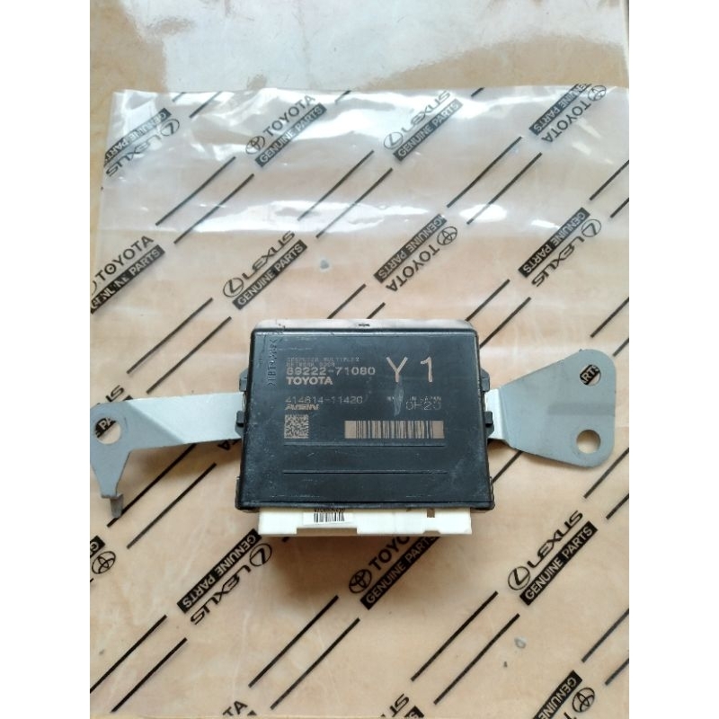 ECU COMPUTER MULTI PLEX TOYOTA INNOVA REBORN NO 89222- 71080 ORI