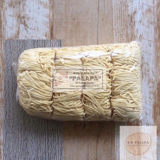 

Mie pangsit palapa gepeng kuning telur (special) 1kg