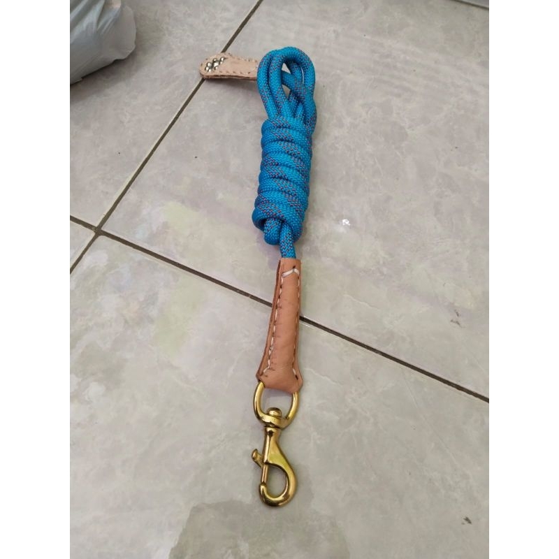 Kalung Tali tuntun anjing pemburu