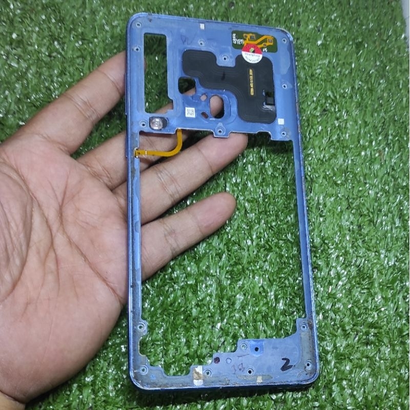 Original Tutup Mesin Samsung A9 2018 A920 A920F - Tutup Mesin - Casing Kesing Tulangan Tengah Ori Copotan / Cabutan Hp