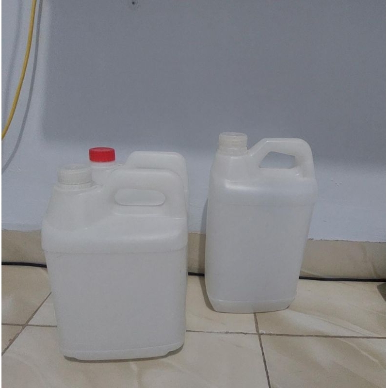 Derigen / Jerigen 5 liter 4 liter. Botol kosong Bersih (Ex/Bekas)
