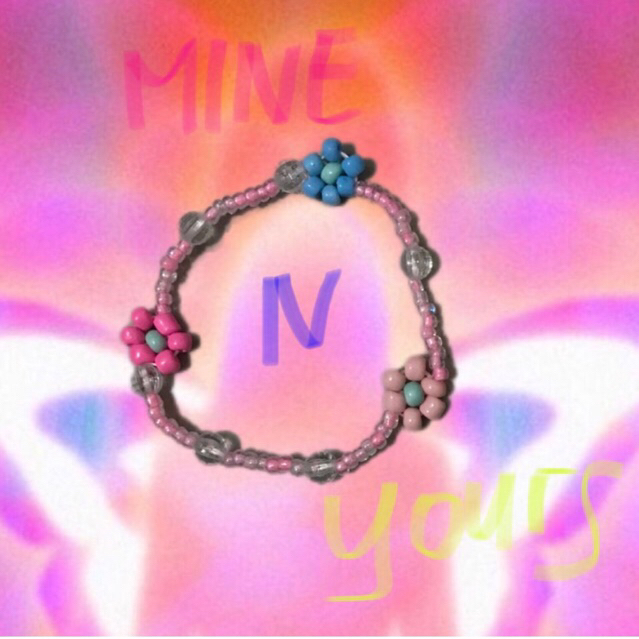 3 Flower Beads