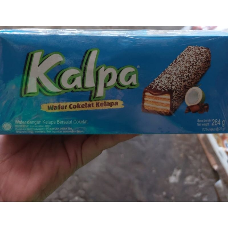 

Kalpa Wafer Cokelat Kelapa Box Isi 12 Pcs 22 Gr