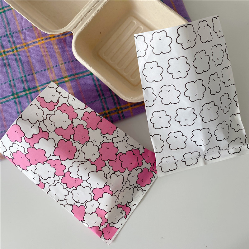 

5pcs Cute Mono Pink Bear Fancy Paper Bag / Kantong Kertas Flat Lucu Online Shop Packaging