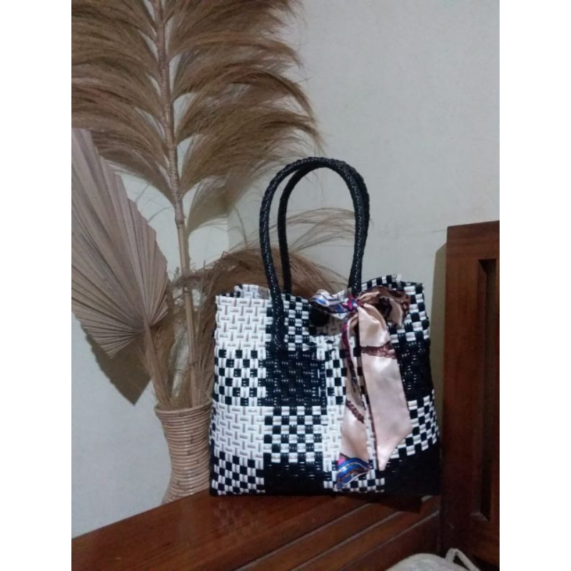 Tas Anyaman plastik Jally premium, tas hampers Jumbo tali pendek bisa COD