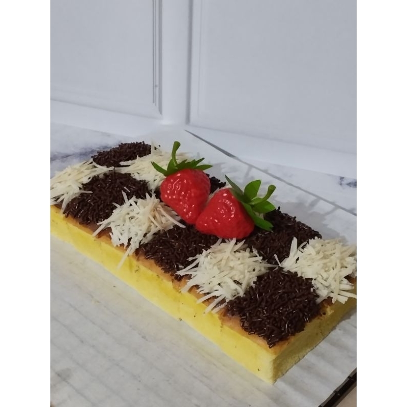 

Bolu Jadul 20x10cm