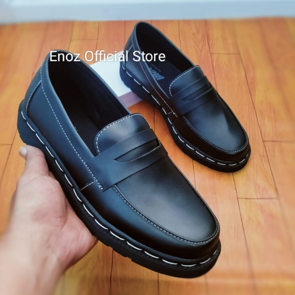 Sepatu Loafer Docmart Formal Casual Pria Pantofel Kulit PU Penny Loafer Slip On Hitam Original Sintetic Premium Keren Trendy Modern Murah