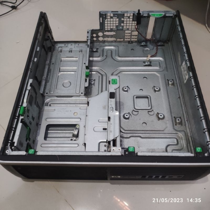 Caseing CPU PC Build Up HP 8000 Elite SFF