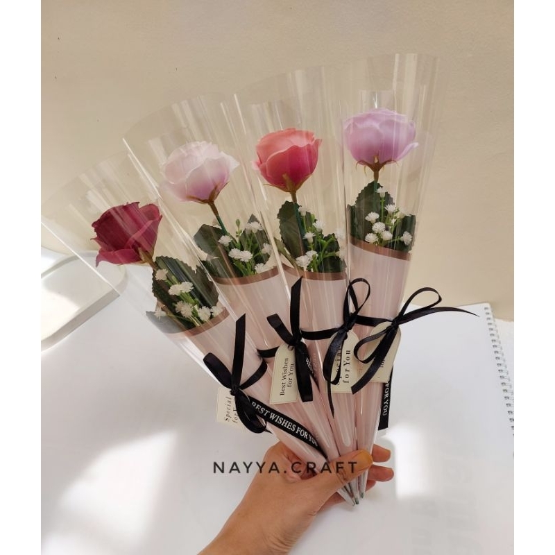 Buket Bunga Mawar Single Rose hadiah kado wisuda ulang tahun