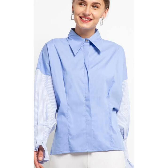 SOLD preloved benang jarum calie shirt