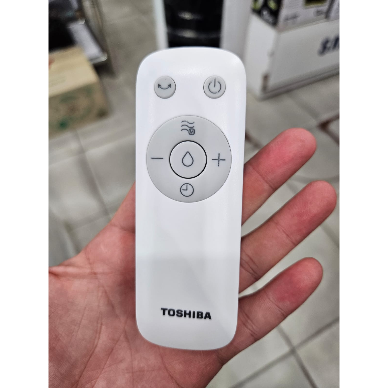 TOSHIBA AIR COOLER / KIPAS TOWER F-AEZ60ID / F AEZ60ID