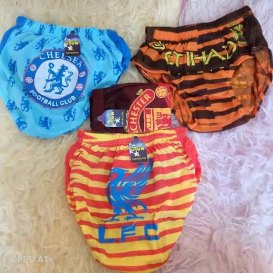 6 Pcs Celana Dalam Anak Laki Laki - Motif Logo Sepakbola - Random Motif dan Warna