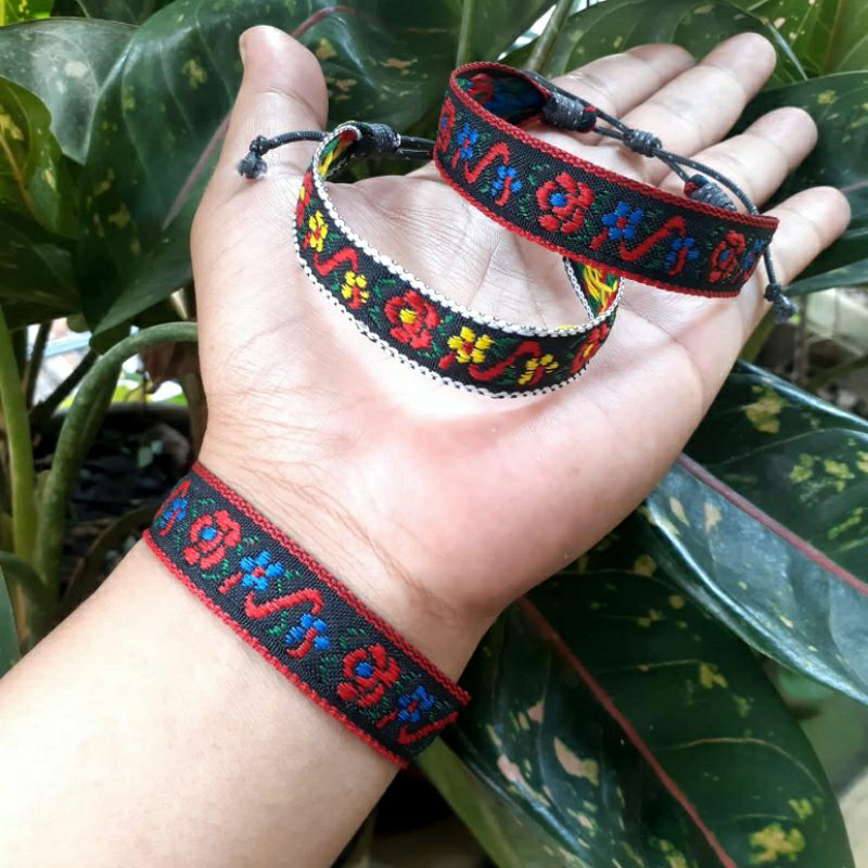 Gelang Etnik Tali Vintage Gaya Bohemian Untuk Pria Dan Wanita Bunga Flowers