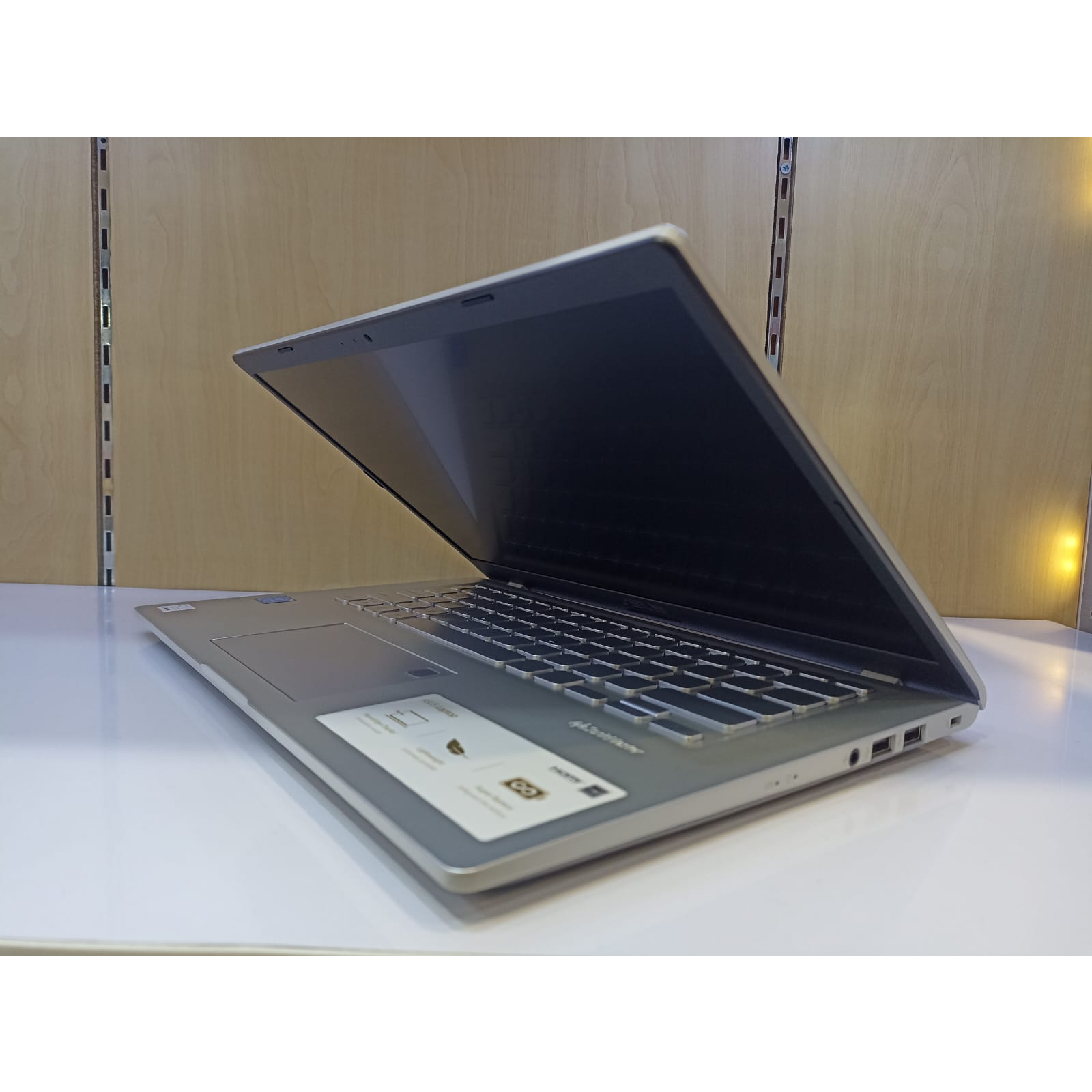 Laptop Asus Vivobook 14 E410KA FHD429 Intel N4500 8GB 512GB 14.0fhd BL win11 home + OHS 2021