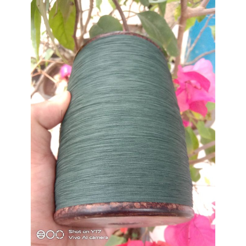 gelasan matot hitam size 018 panjang 12000yard tekstur halus