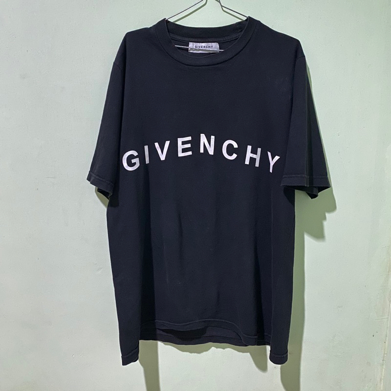 kaos second givenchy