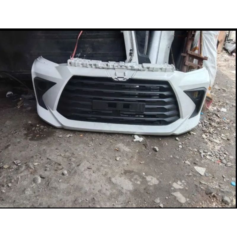 bumper depan avanza G 2022