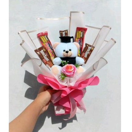 

Buket Boneka Snack | Gift Wisuda | Gift Ultah