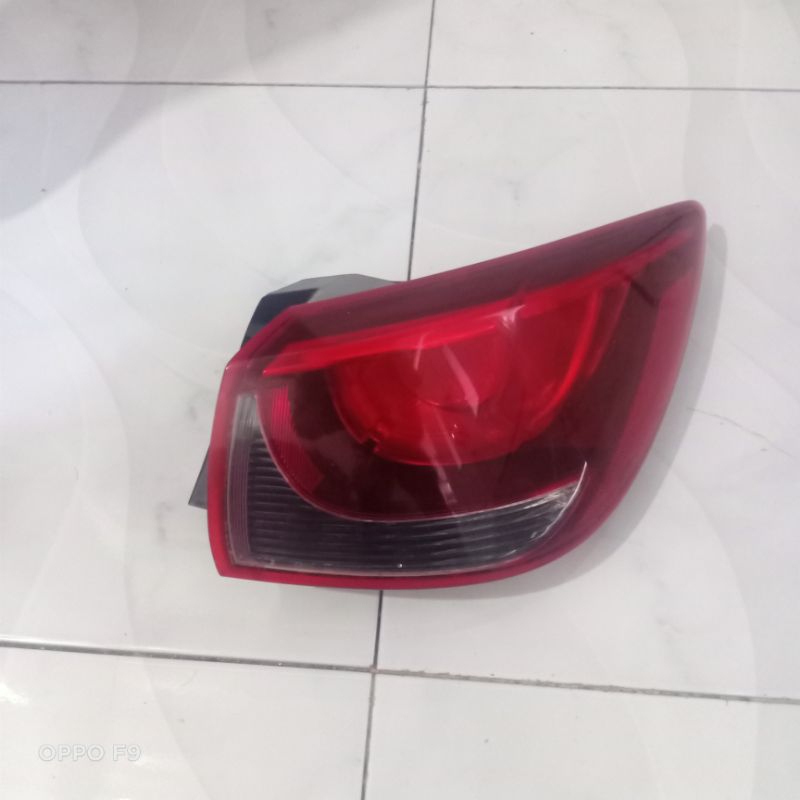 stoplamp lampu belakang Mazda 2 Skyactiv 2015 2016 ori