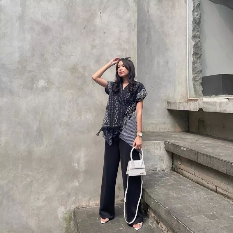 Atasan wanita tenun troso, atasan tenun ikat kombinasi lurik