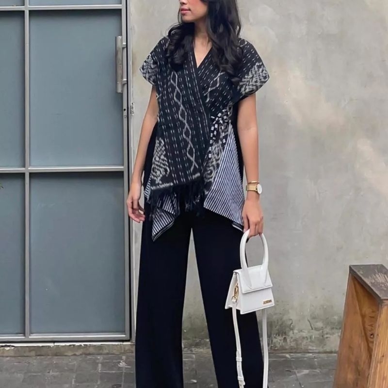 Atasan wanita tenun troso, atasan tenun ikat kombinasi lurik