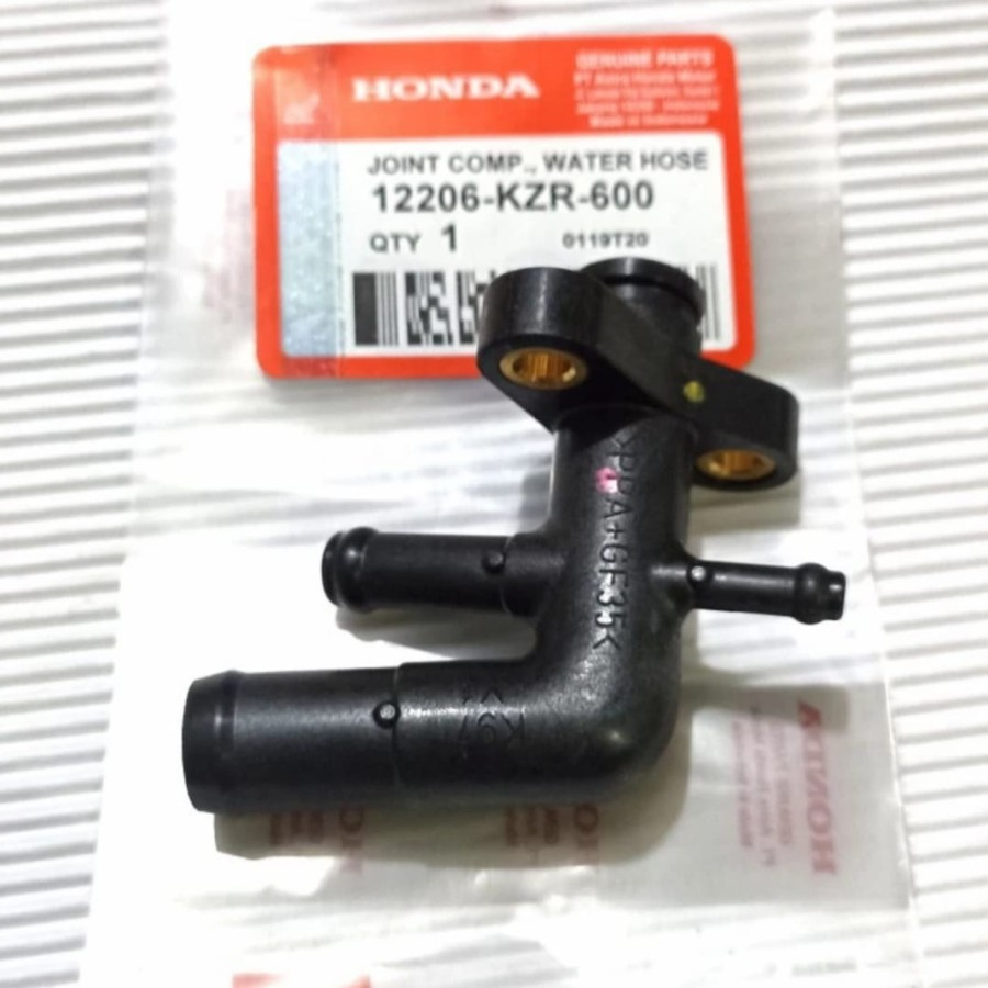PIPA SAMBUNGAN SELANG RADIATOR HONDA VARIO 125/VARIO 150 KZR ORIGINAL