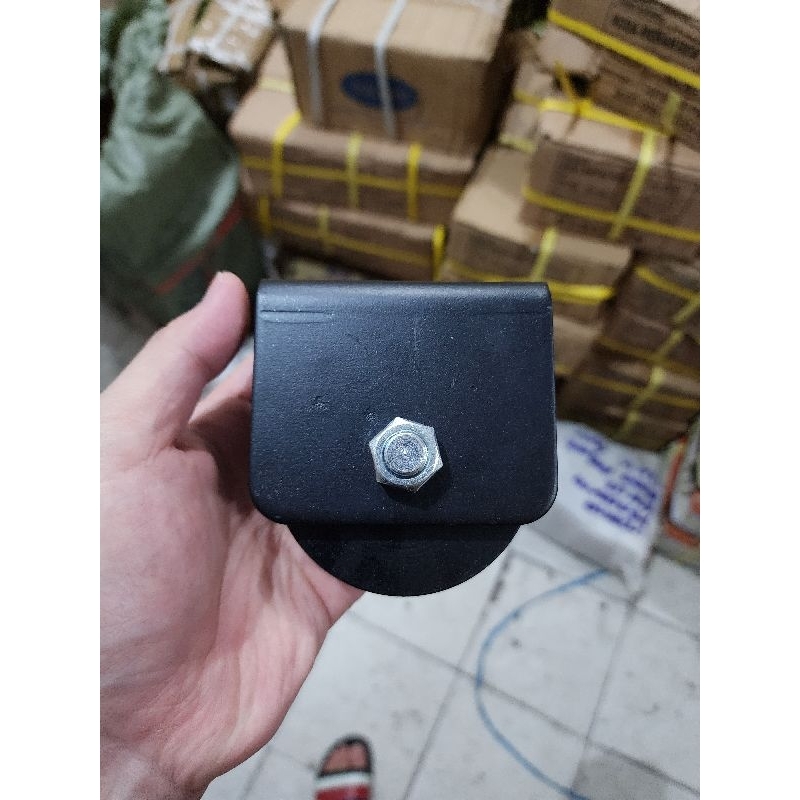 Subaru Roda Pagar Besi Hitam 100mm U Bulat / Roda Besi Pagar Tebal Hitam 80mm V Siku