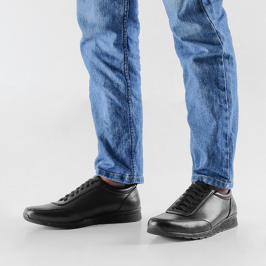 OWEN FULL BLACK |ManNeedMe x ARF| Sepatu Sneakers Pria Casual Shoes ORIGINAL