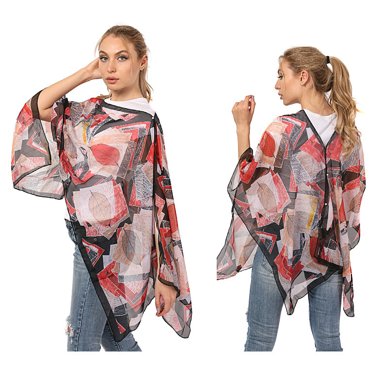 Versi Korea dari mode trendi baruouter cardigan Baru kasual dicetak sifon selendang mutiara tombol cardigan multifungsi pantai pakaian pelindung matahari Outer Scarf  Chiffon  sunscreen  Pantai Bahan  Syal Sutra Shawl Wanita Silk Sarong Sarung Kain Printi