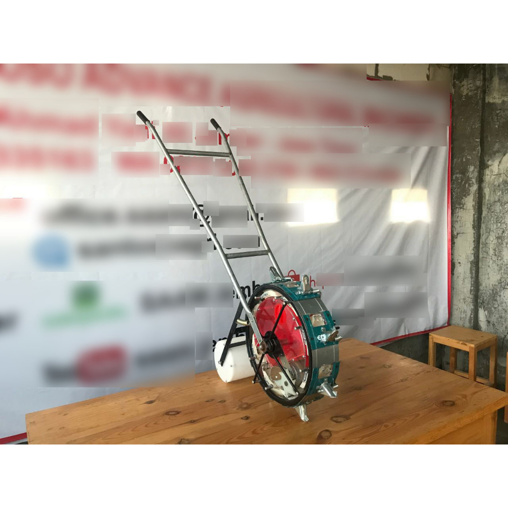 Alat Tanam Penanam Tugal Jagung Kacang Padi Benih Biji Bijian Corn Planter