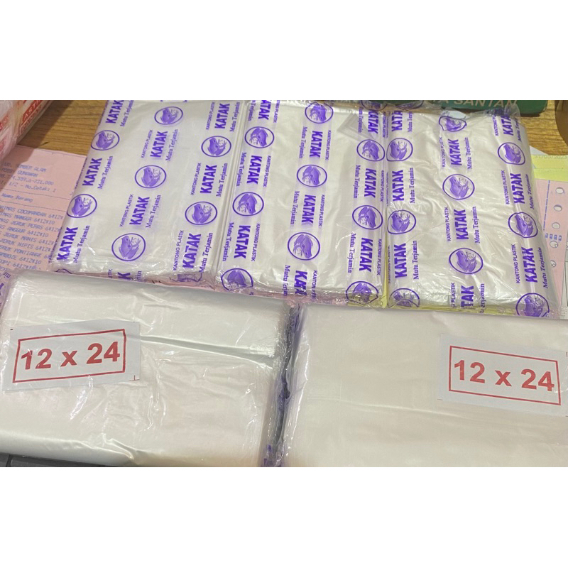 PLASTIK 1/4-1/2 KG TIPIS