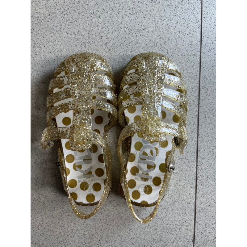 Preloved Sepatu Anak Cotton On