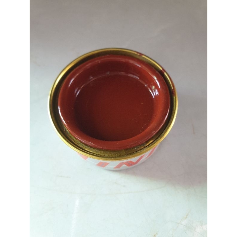 

Cat minyak minilux warna coklat muda, 25 gram