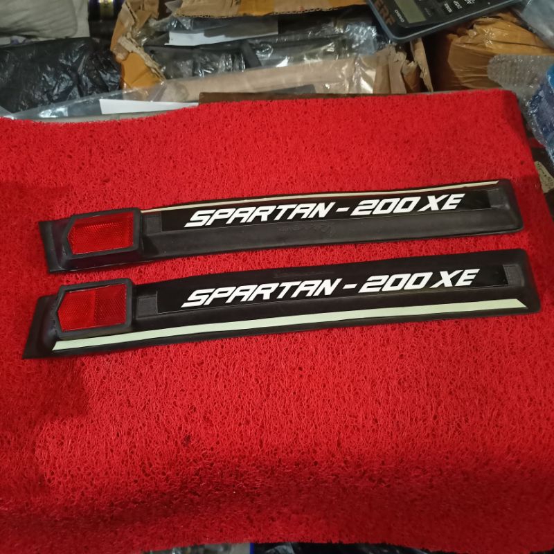 Karet trim karet body trim spartan 200
