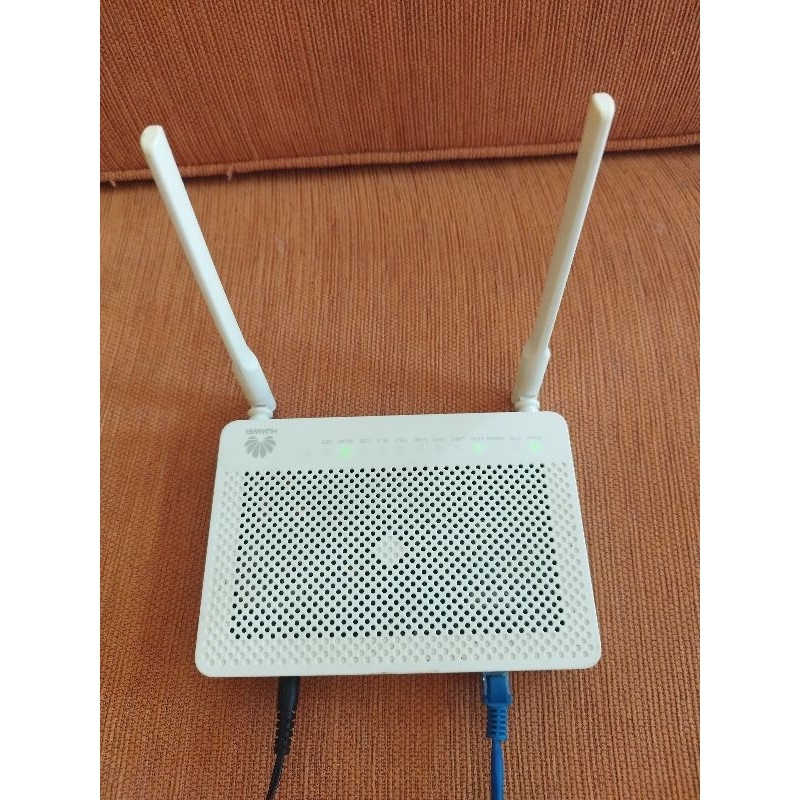 Router ont Huawei HG8245H5