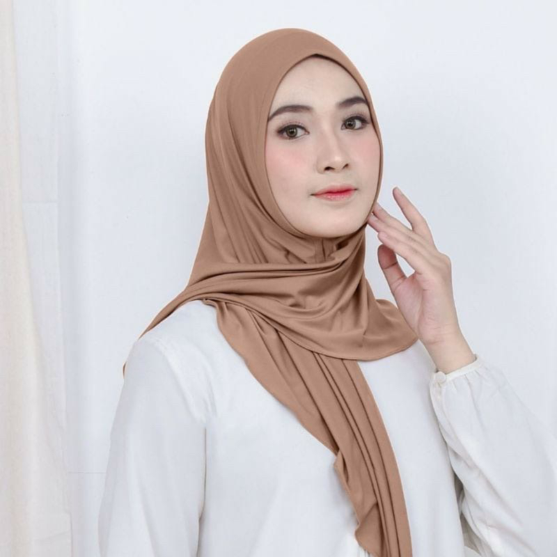 SEGITIGA INSTAN JERSEY NON PED / HIJAB JERSEY SEGI 3 / JILBAB MALAY / SEGIEMPAT INSTAN KERUDUNG SEGI3